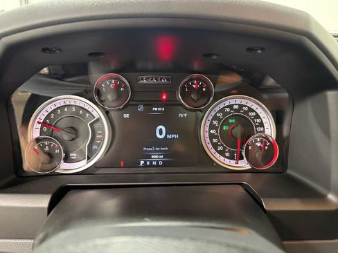 Used 2019 RAM 1500 Warlock AWD/4WD image 33