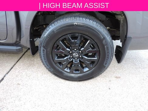 Certified 2023 Nissan Frontier SV w/ Graphics Package RWD image 14