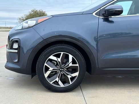 Used 2022 Kia Sportage EX image 5