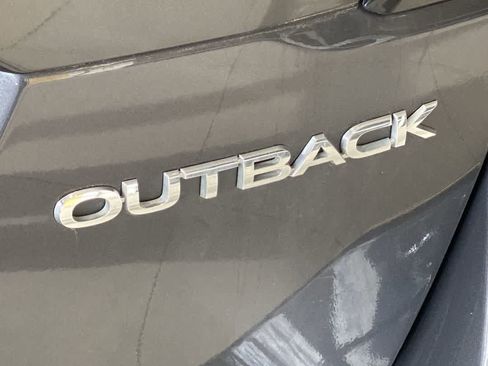 Used 2024 Subaru Outback Limited AWD/4WD image 12