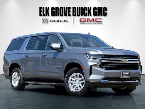 Used 2022 Chevrolet Suburban LT AWD/4WD image 2
