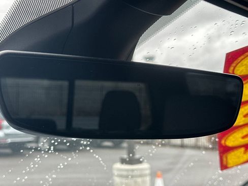 Used 2021 RAM 1500 Big Horn image 24