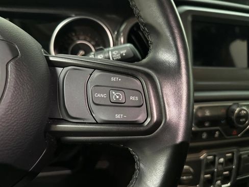 Used 2022 Jeep Wrangler Unlimited Sport AWD/4WD image 41