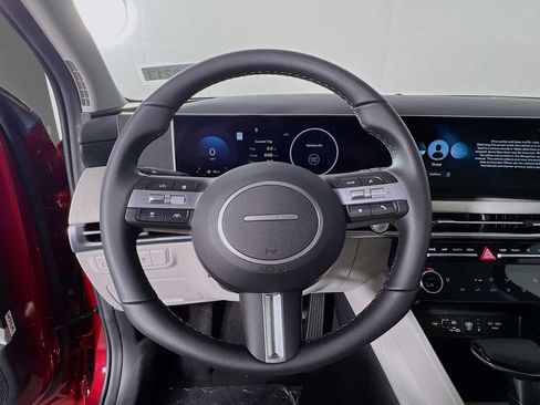 New 2025 Hyundai Tucson SEL image 8