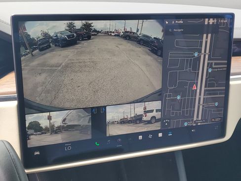 Used 2023 Tesla Model X AWD/4WD image 22