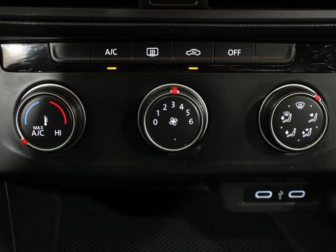 Used 2020 Volkswagen Jetta S FWD image 27