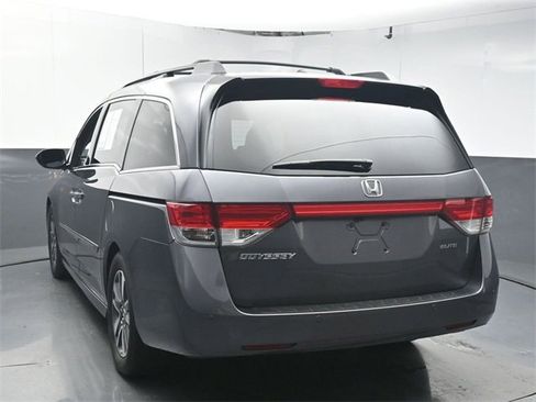 Used 2016 Honda Odyssey Touring Elite image 6