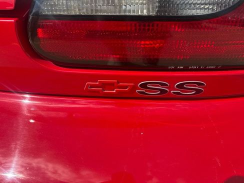 Used 1996 Chevrolet Camaro Z28 RWD image 16