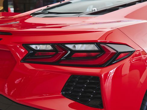 Used 2021 Chevrolet Corvette Stingray Preferred Cpe w/ 2LT image 41