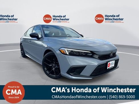 Used 2022 Honda Civic Sport image 1