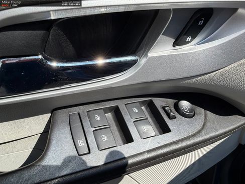 Used 2014 Chevrolet Equinox LS FWD image 15