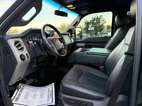Used 2016 Ford F250 Lariat w/ Chrome Package AWD/4WD image 11