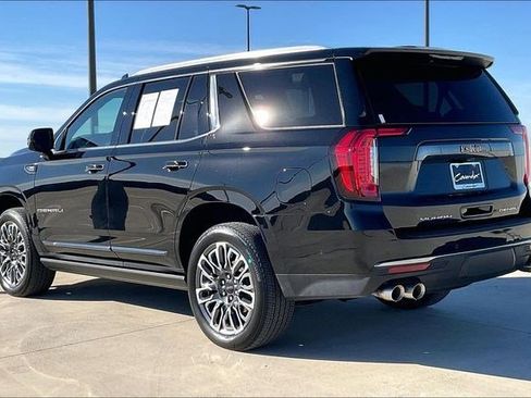 Used 2023 GMC Yukon Denali Ultimate image 15