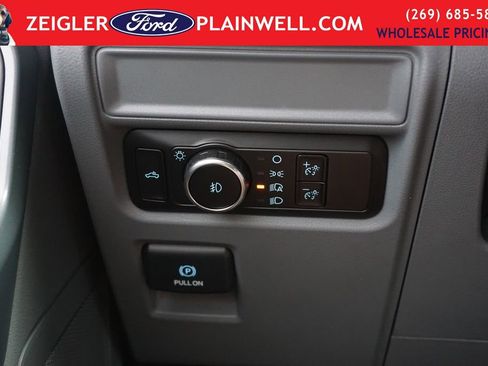 Used 2023 Ford F150 XLT w/ XTR Package image 29
