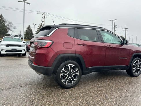 Certified 2022 Jeep Compass Limited image 19