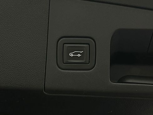 Used 2022 Cadillac XT5 Sportv AWD/4WD image 11