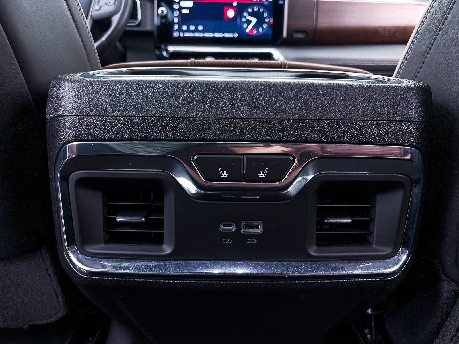 Used 2024 GMC Sierra 1500 Denali Ultimate AWD/4WD image 46