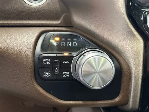 Used 2020 RAM 1500 Laramie image 28