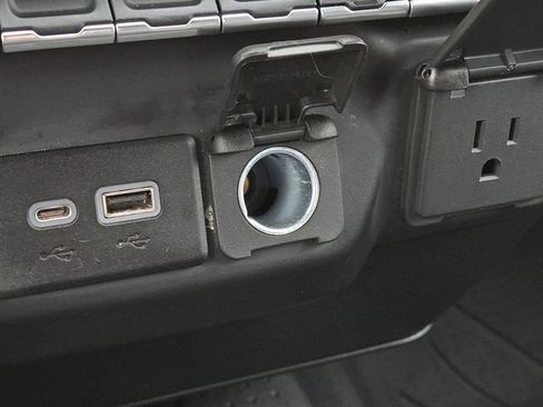 Used 2021 Chevrolet Silverado 1500 Custom image 6