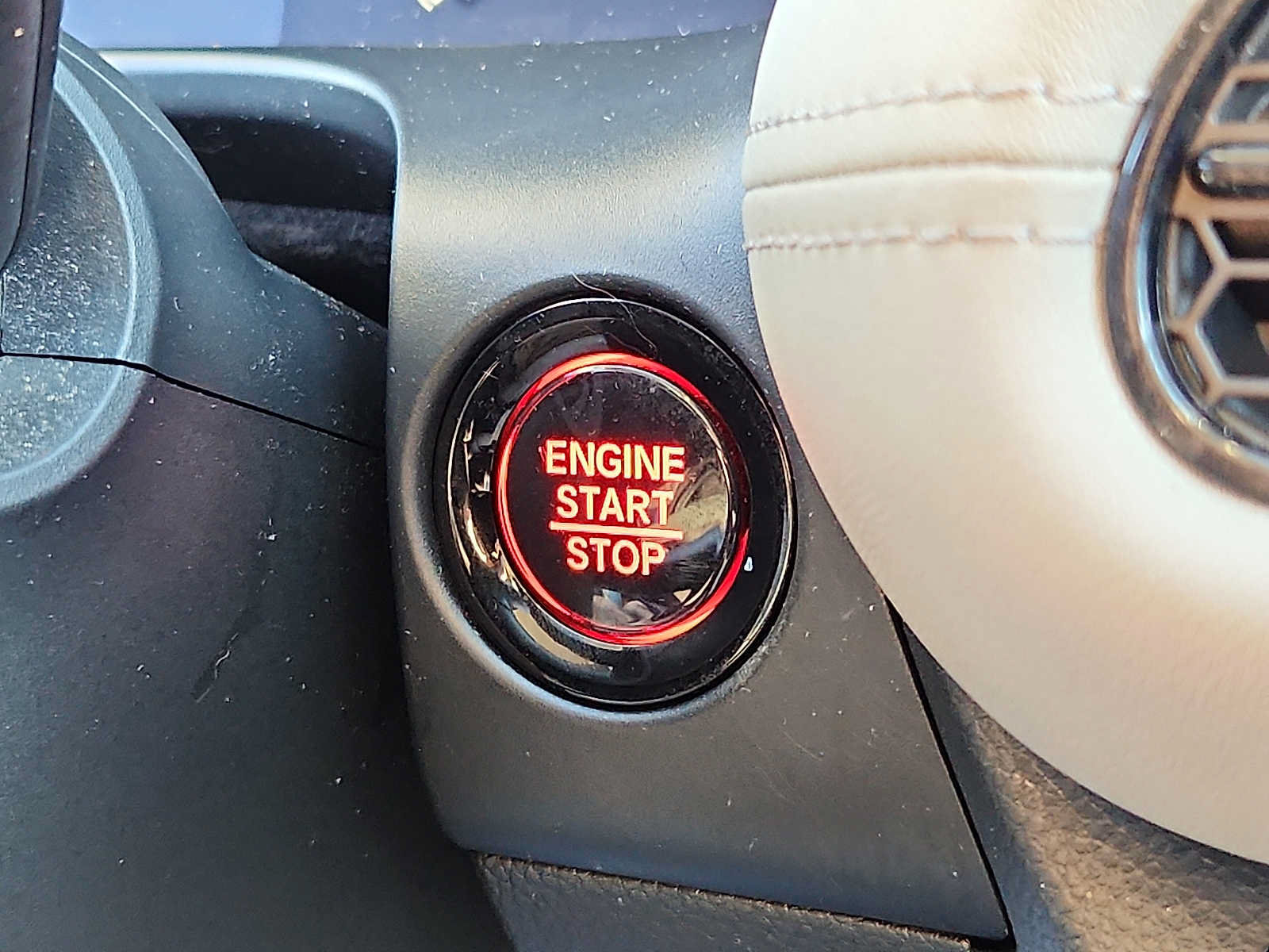 Certified 2024 Honda HR-V LX image 23