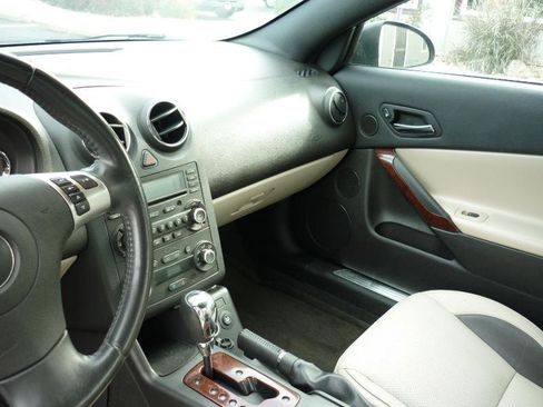 Used 2008 Pontiac G6 GT w/ Sport Package image 10