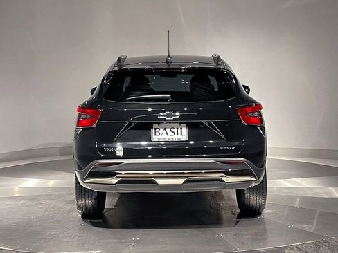 Used 2024 Chevrolet Trax ACTIV image 12