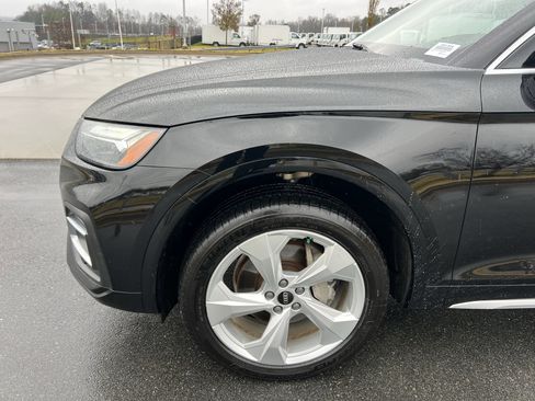 Used 2021 Audi Q5 Premium Plus w/ Premium Plus Package image 12
