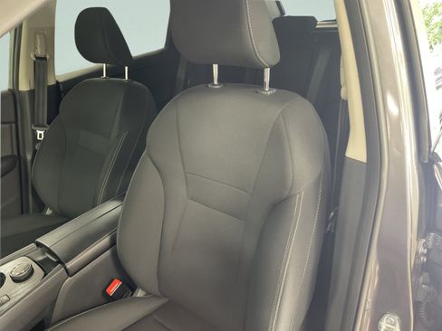 Used 2024 Nissan Rogue S AWD/4WD image 13