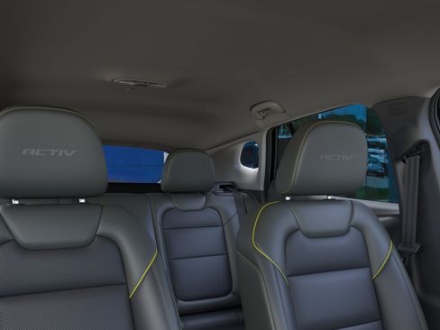 New 2026 Chevrolet Trax ACTIV w/ Driver Confidence Package FWD image 51