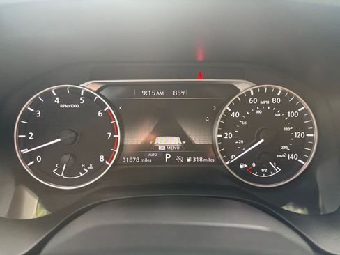 Used 2025 Nissan Rogue SV AWD/4WD image 42