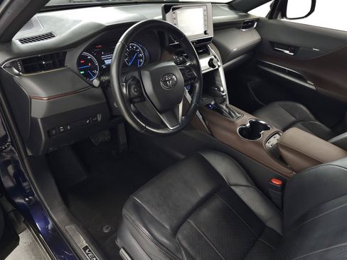 Used 2021 Toyota Venza XLE w/ Softex Package AWD/4WD image 15