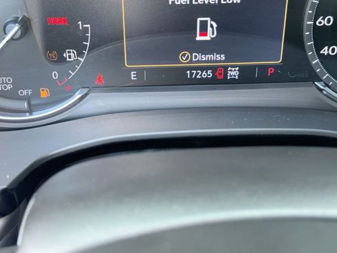 Used 2023 Cadillac XT5 Luxury AWD/4WD image 21