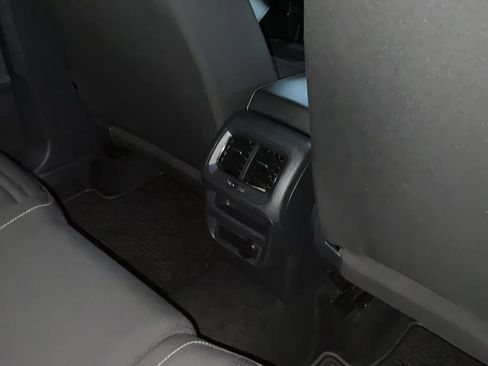 Used 2023 Volkswagen Tiguan S FWD image 21