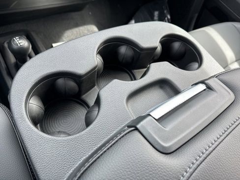 New 2024 RAM 2500 Tradesman w/ Chrome Appearance Group image 17