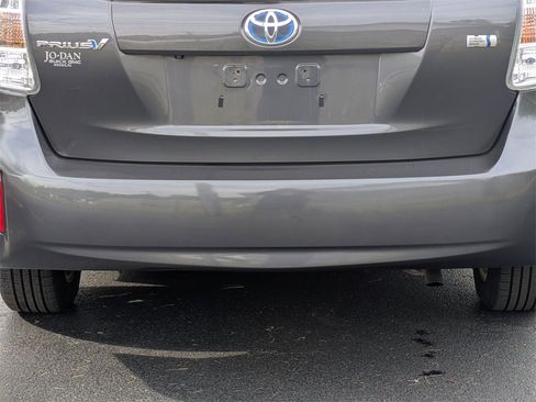 Used 2012 Toyota Prius V Two image 22