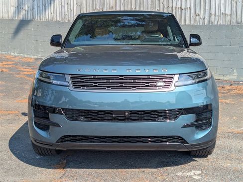 Used 2024 Land Rover Range Rover Sport SE image 24