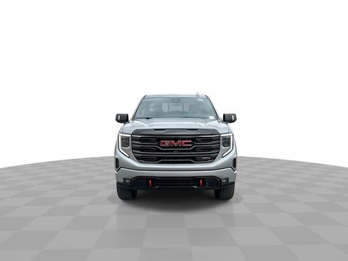 Used 2025 GMC Sierra 1500 AT4 w/ Technology Package image 3