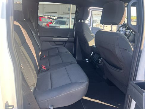 Certified 2022 Ford F150 XLT w/ Equipment Group 302A High image 13