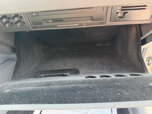 Used 2015 Volkswagen Golf S FWD image 45