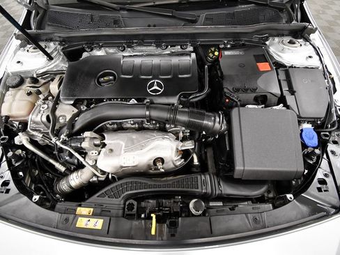 Used 2023 Mercedes-Benz CLA 250 4MATIC w/ Premium Package image 12