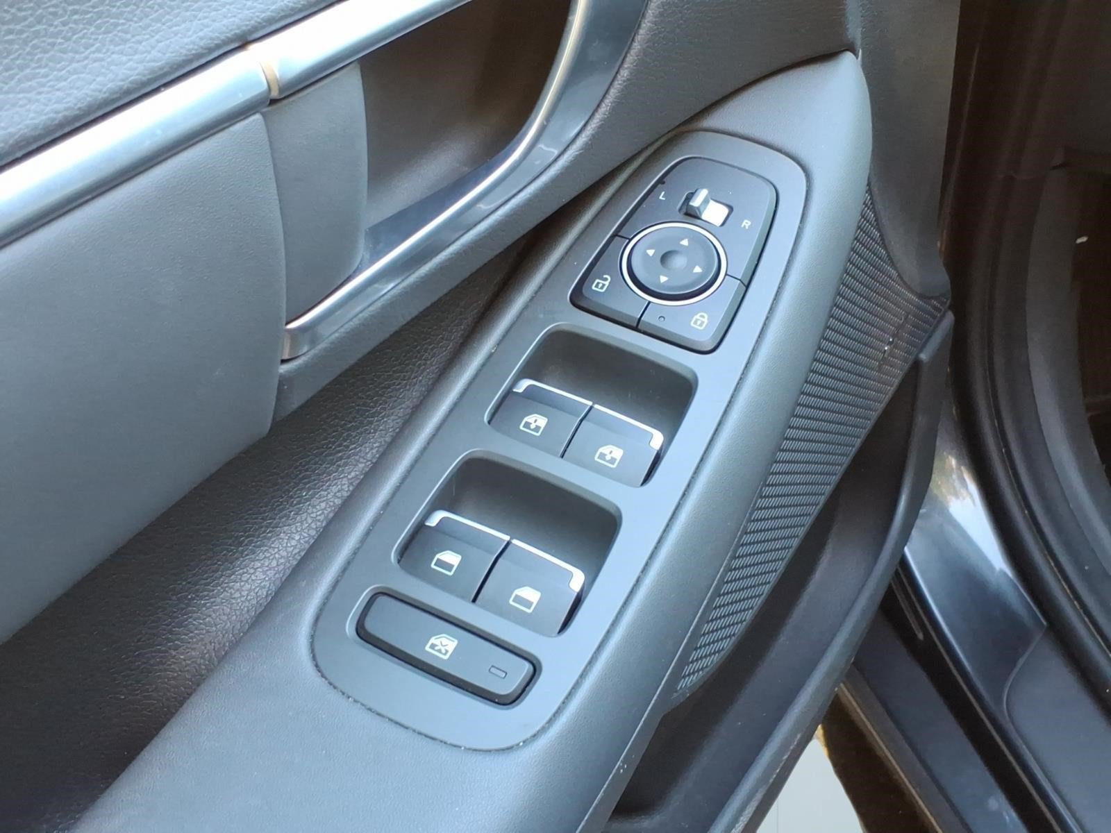 Used 2021 Hyundai Sonata SEL Plus w/ Tech Package FWD image 10