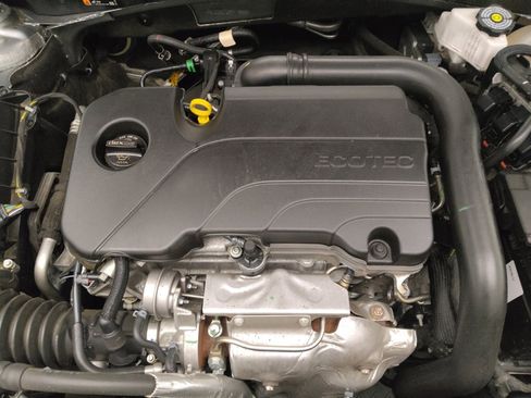 Used 2024 Chevrolet Malibu LT image 30