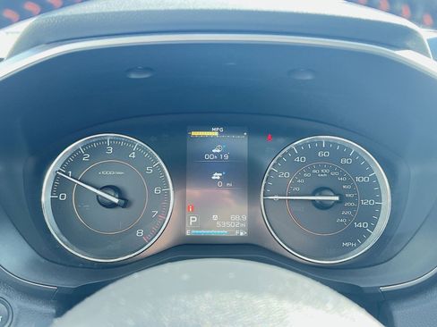 Used 2018 Subaru Crosstrek 2.0i Limited image 17