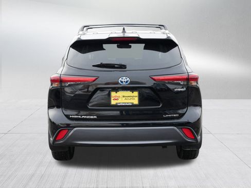 Used 2022 Toyota Highlander Limited image 6