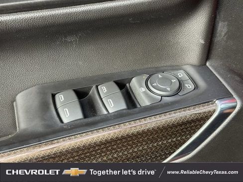 Used 2020 Chevrolet Silverado 1500 LT Trail Boss AWD/4WD image 30