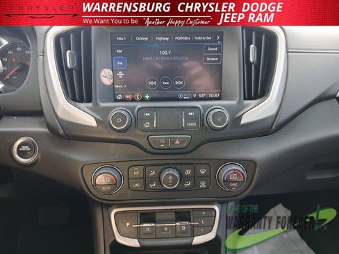 Used 2024 GMC Terrain SLT AWD/4WD image 22