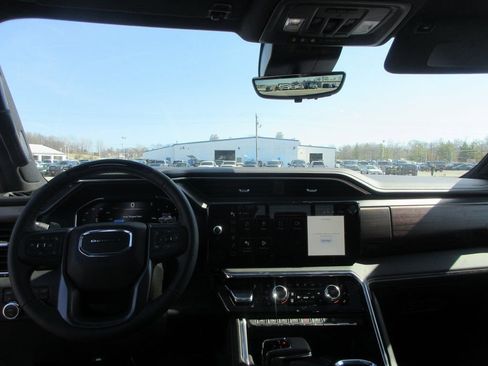 New 2026 GMC Sierra 1500 Denali Ultimate AWD/4WD image 17