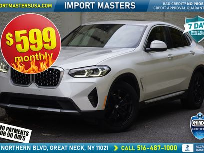 Used 2022 BMW X4 xDrive30i w/ Premium Package 2