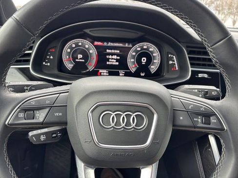 Used 2025 Audi Q7 3.0T Premium Plus AWD/4WD image 30