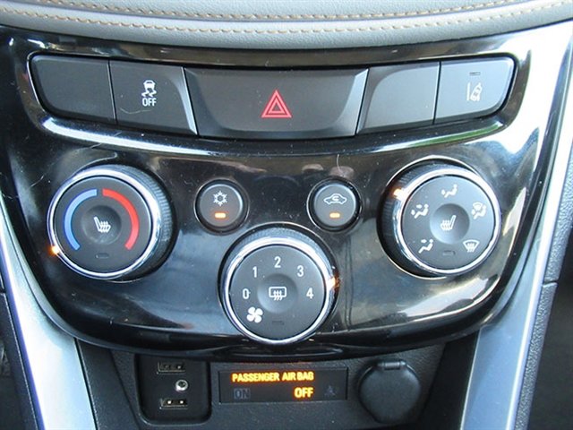 Used 2019 Chevrolet Trax Premier AWD/4WD image 25